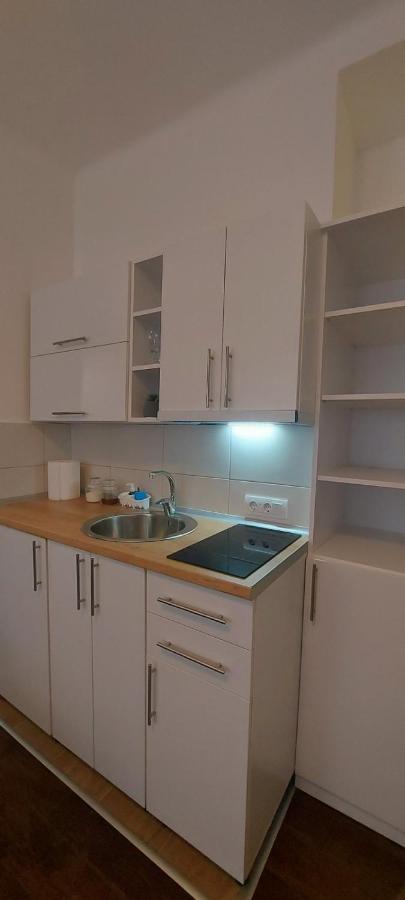 Zeleni Venac Studio & Apartment Belgrado Exterior foto